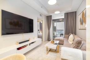 Modern Cozy 2-Bedroom Apartment Perfect for Family in Business Bay